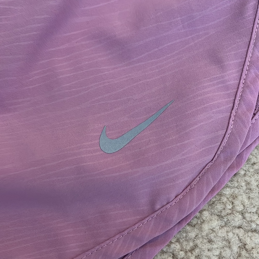 Nike shorts - Picture 2 of 7
